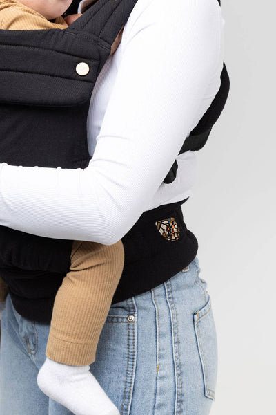 The Monarch Carrier Ebony