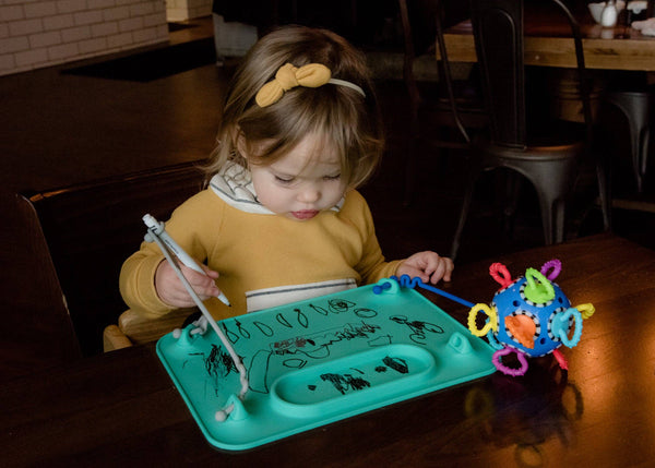 Busy Baby Silicone Placemat - 4 tether version: Spearmint
