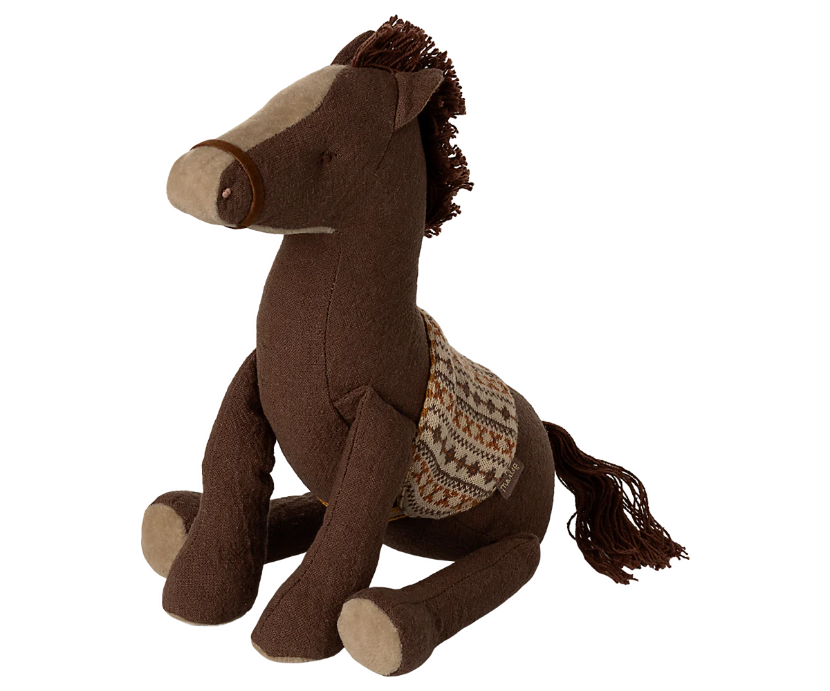 Pony, Medium