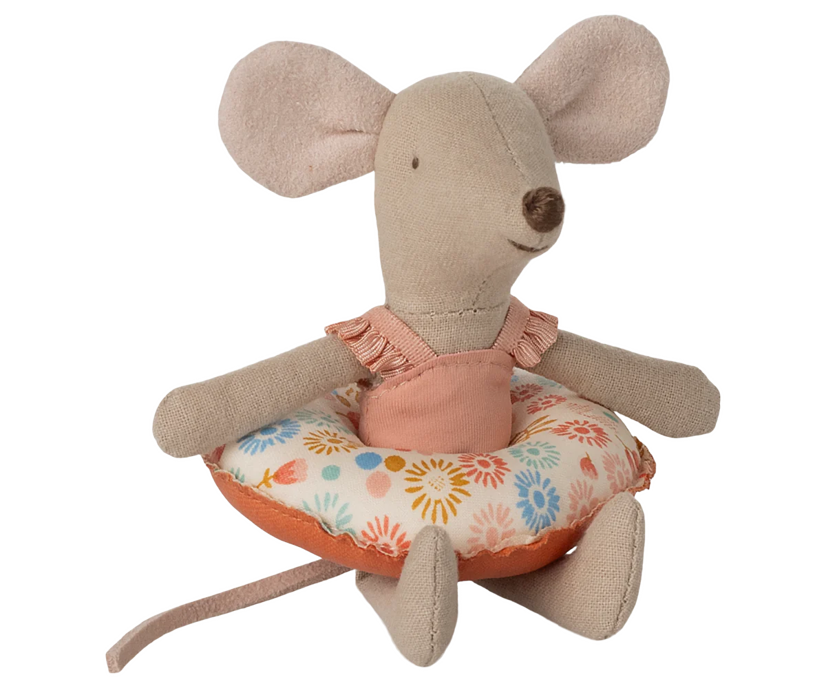 Beach mouse with float, Little sister - Flower