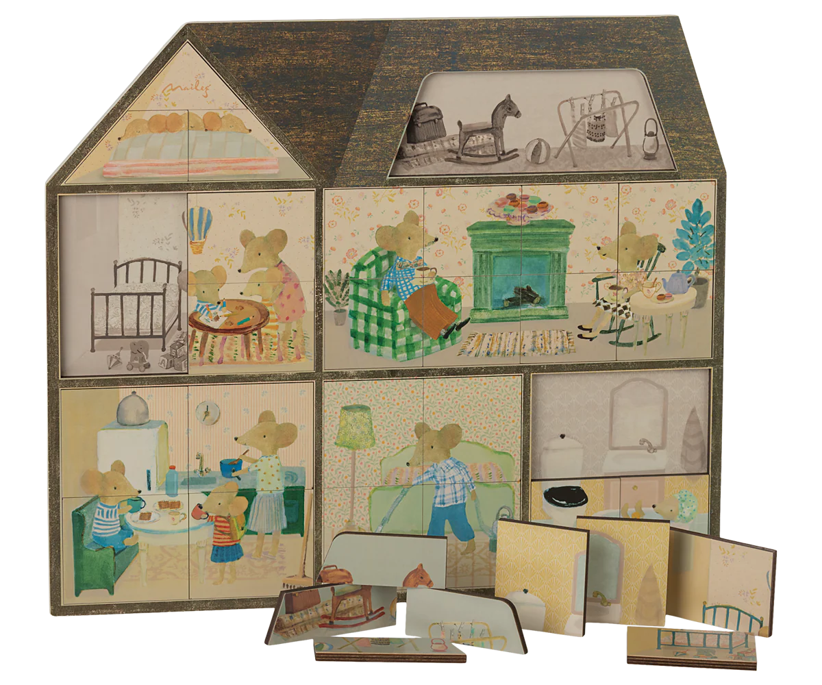 Mouse hole Farmhouse puzzle