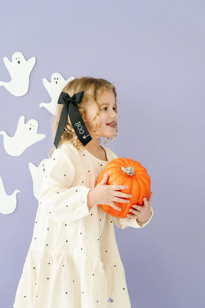 BOO! Bow