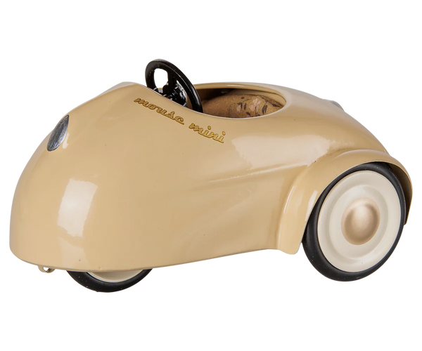 Car, Mouse - Wheat