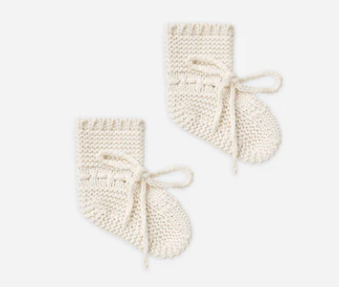 baby booties || natural