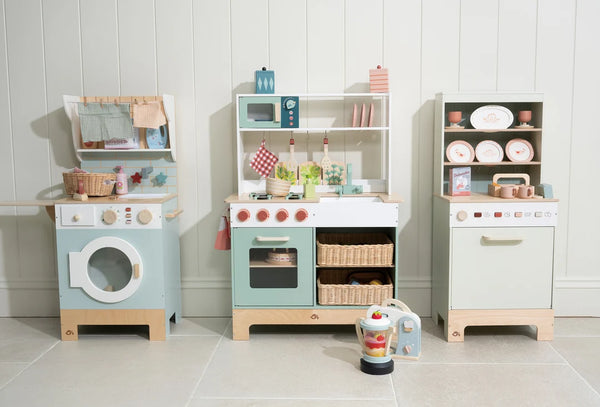 Kitchen Dresser and Dishwasher