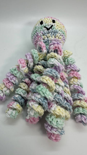 Hand crochet octopus for preemies in Pastel colors