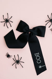 BOO! Bow