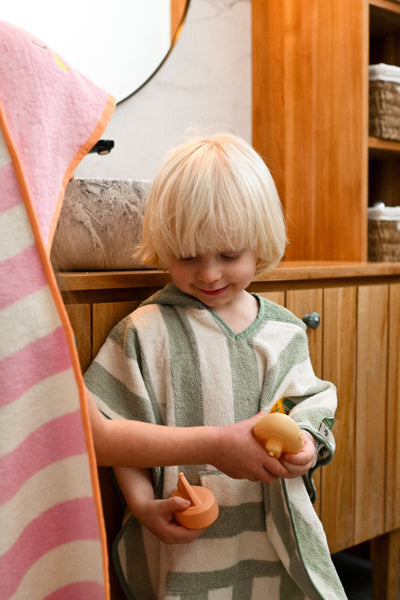 Lola Lemon hooded poncho