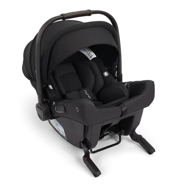 triv™ lx + pipa™ urbn travel system