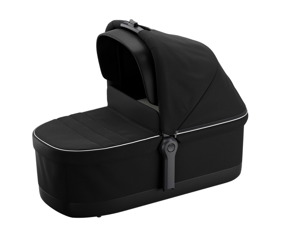 Sleek Bassinet Black